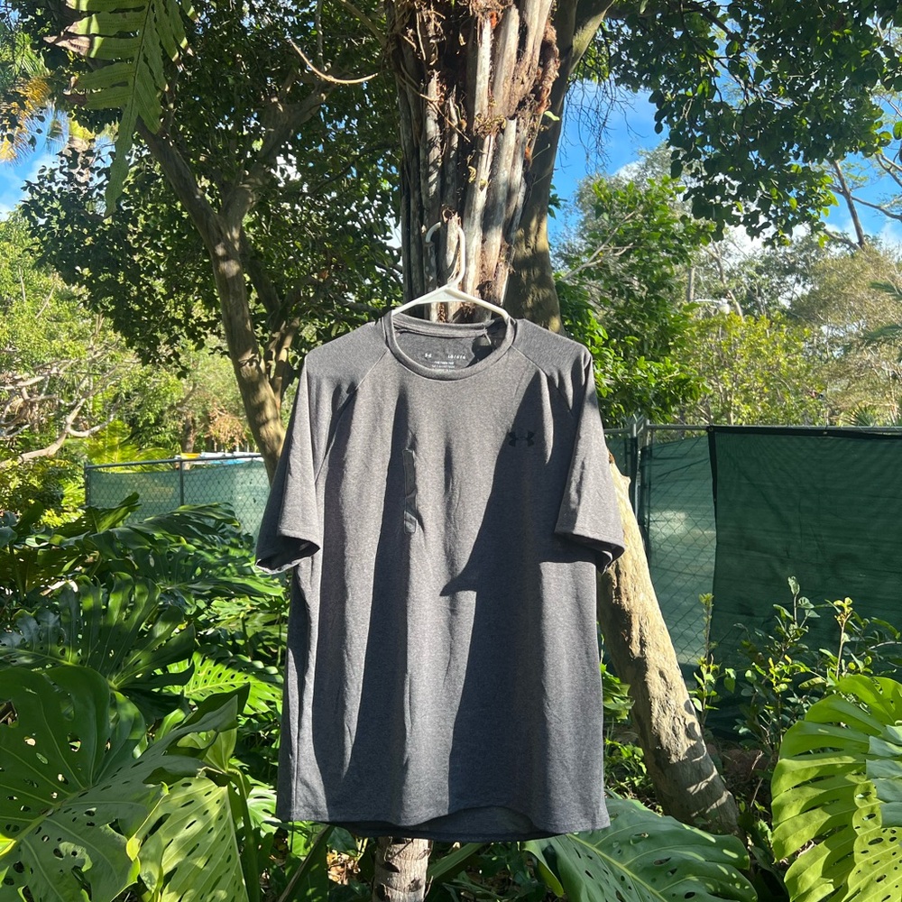 NEW with tags! Under Armour Men's Gray T-Shirt